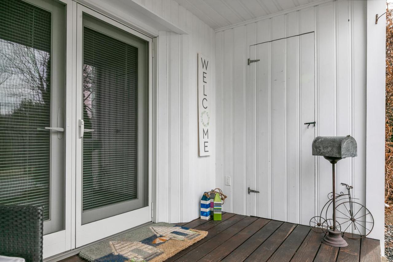 Beautiful Private Oasis - On The River'S Edge Kennebunk Exteriör bild